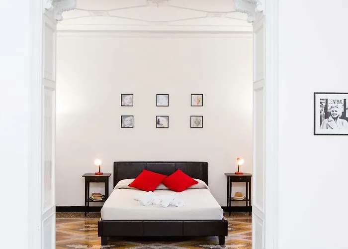 Leone X Πανσιόν Γένοβα