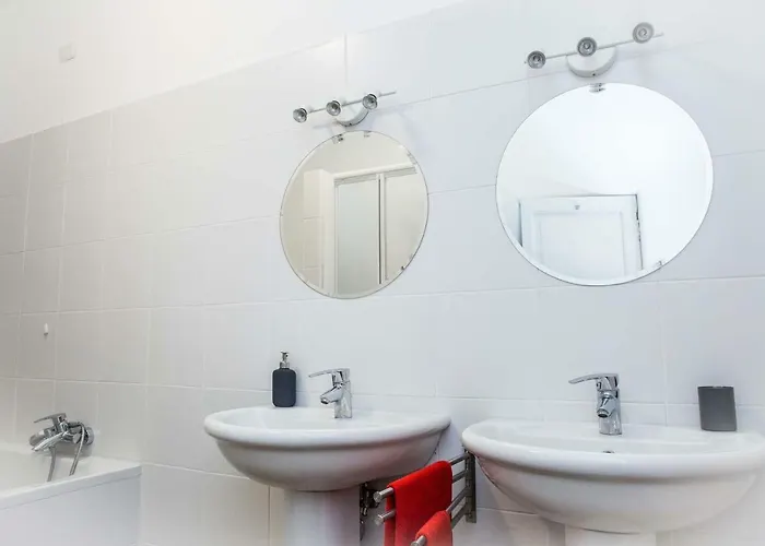 Leone X 게스트하우스